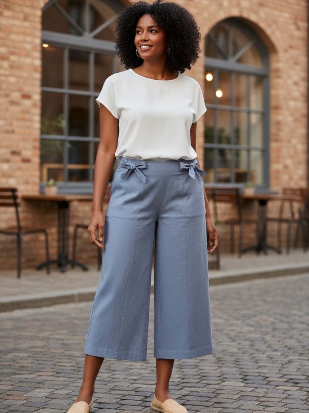 Club Monaco Cropped Wide-Leg Tie-Waist Pants in Dusty Blue Size  4